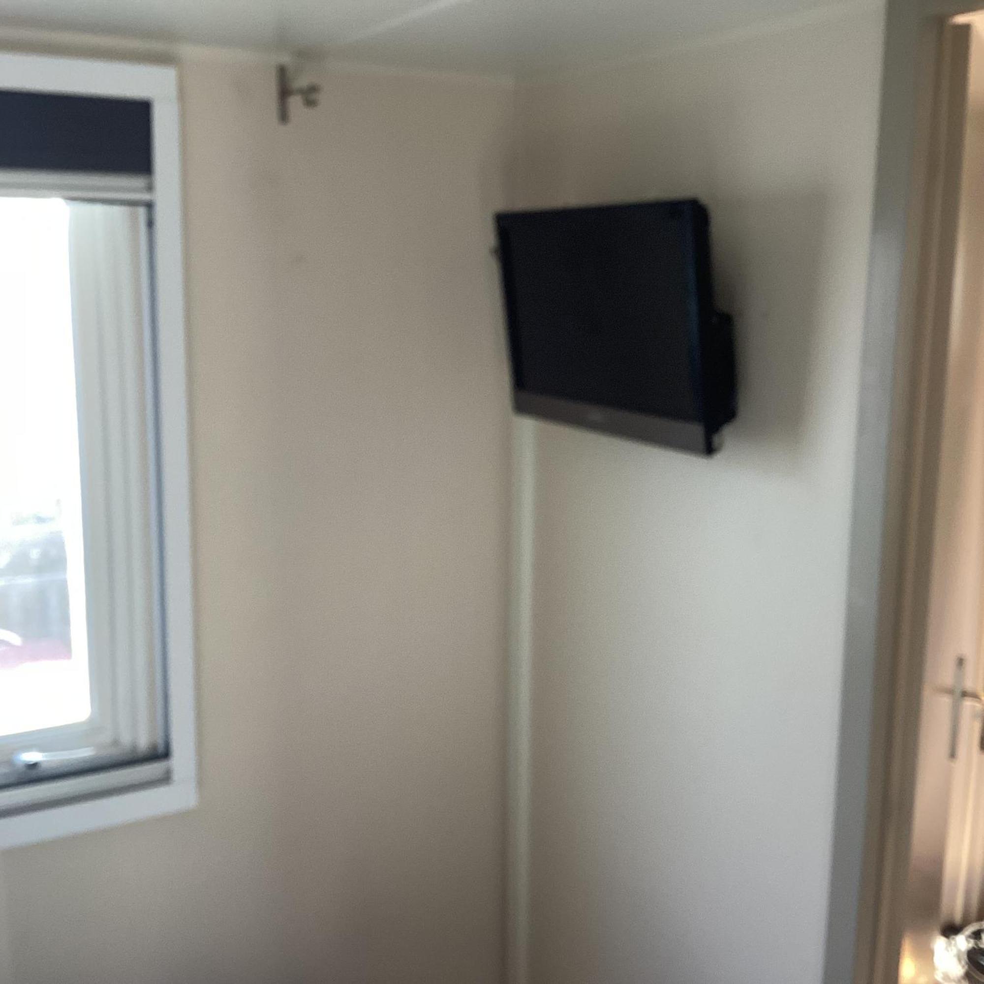 Frejus Tout Confort, Climatisation,Linge De Lit Et De Toilette, Coffre Fort, Ventilations Au Plafond Chambres Et Wifi Possible Exterior photo
