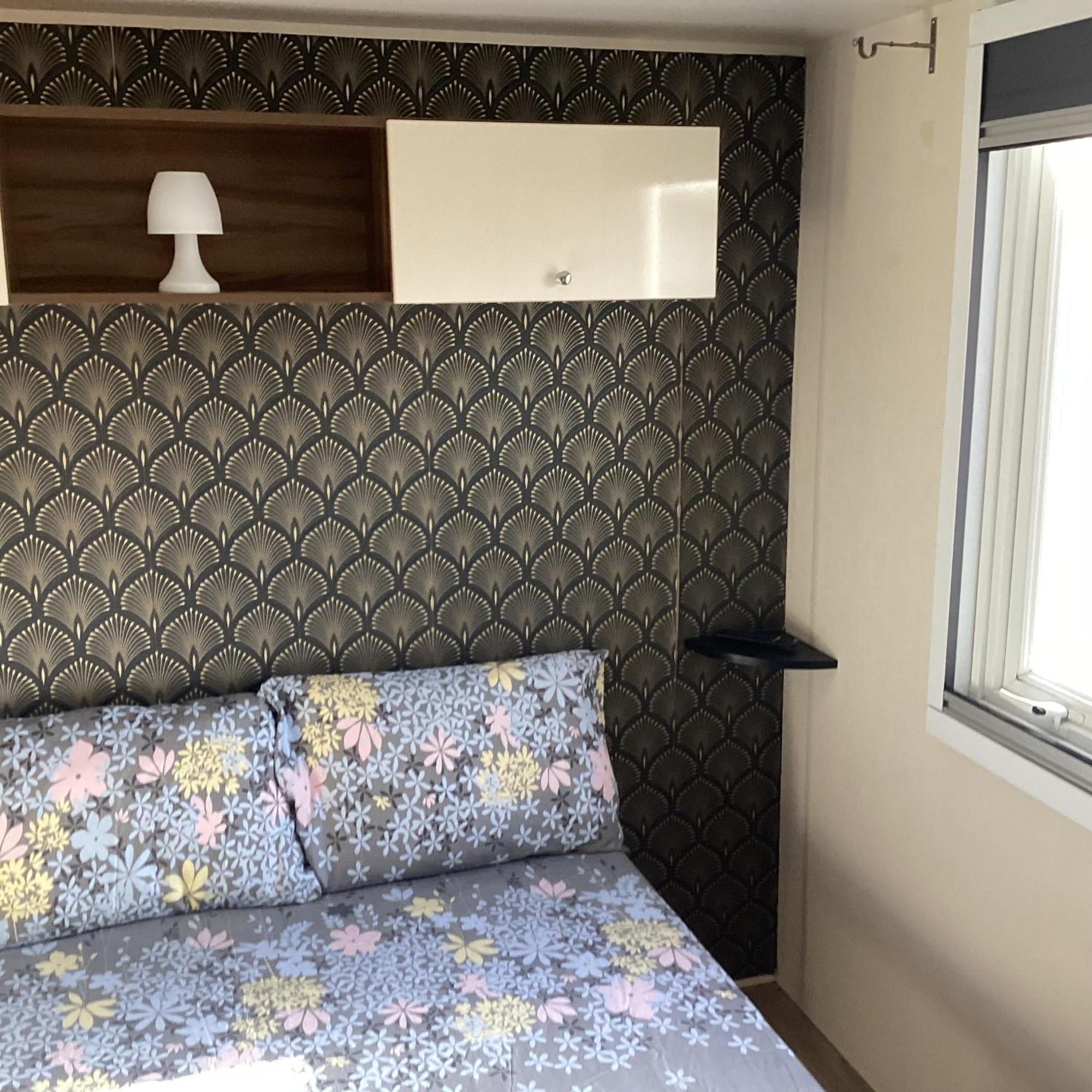 Frejus Tout Confort, Climatisation,Linge De Lit Et De Toilette, Coffre Fort, Ventilations Au Plafond Chambres Et Wifi Possible Exterior photo