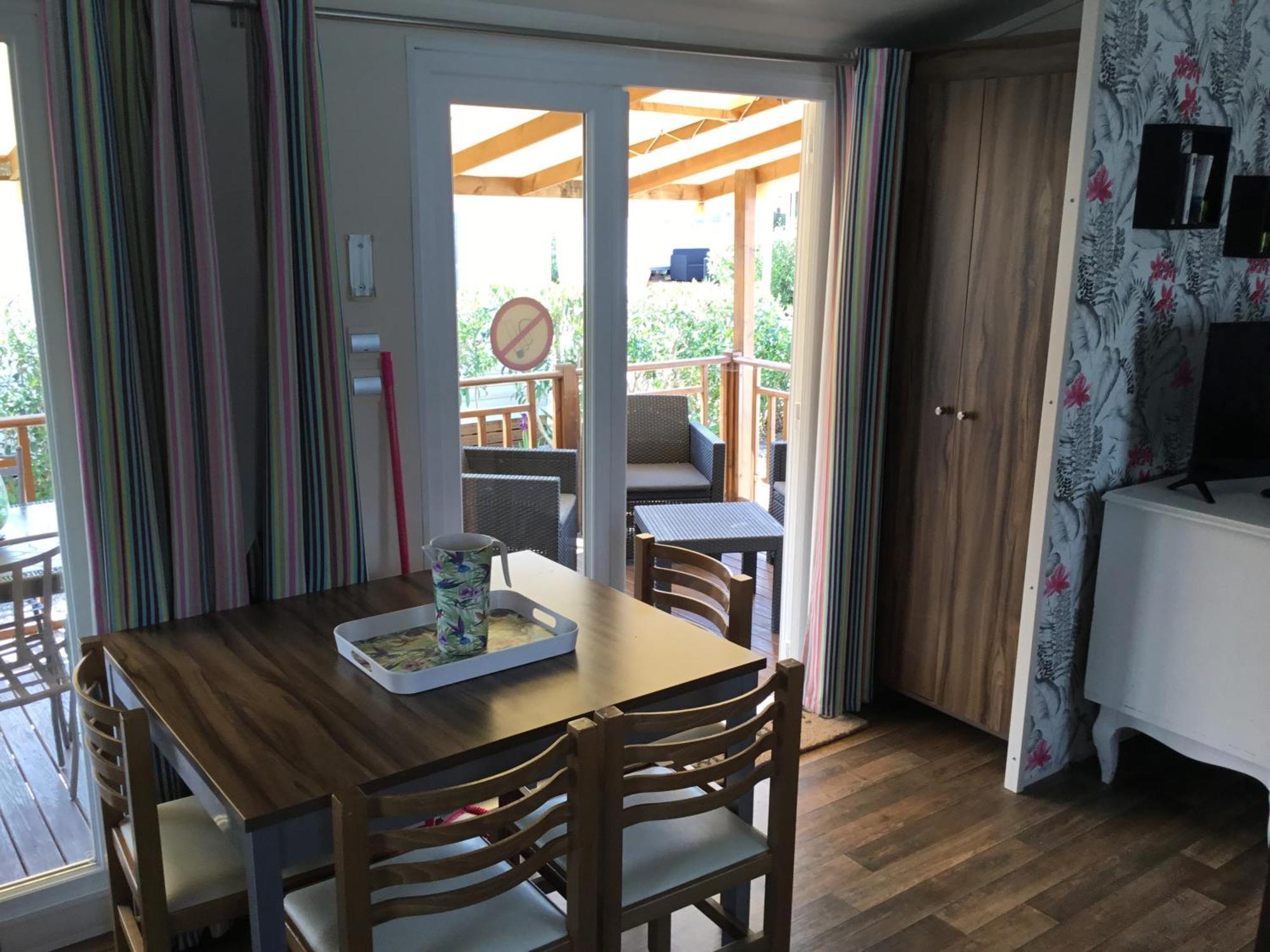 Frejus Tout Confort, Climatisation,Linge De Lit Et De Toilette, Coffre Fort, Ventilations Au Plafond Chambres Et Wifi Possible Exterior photo